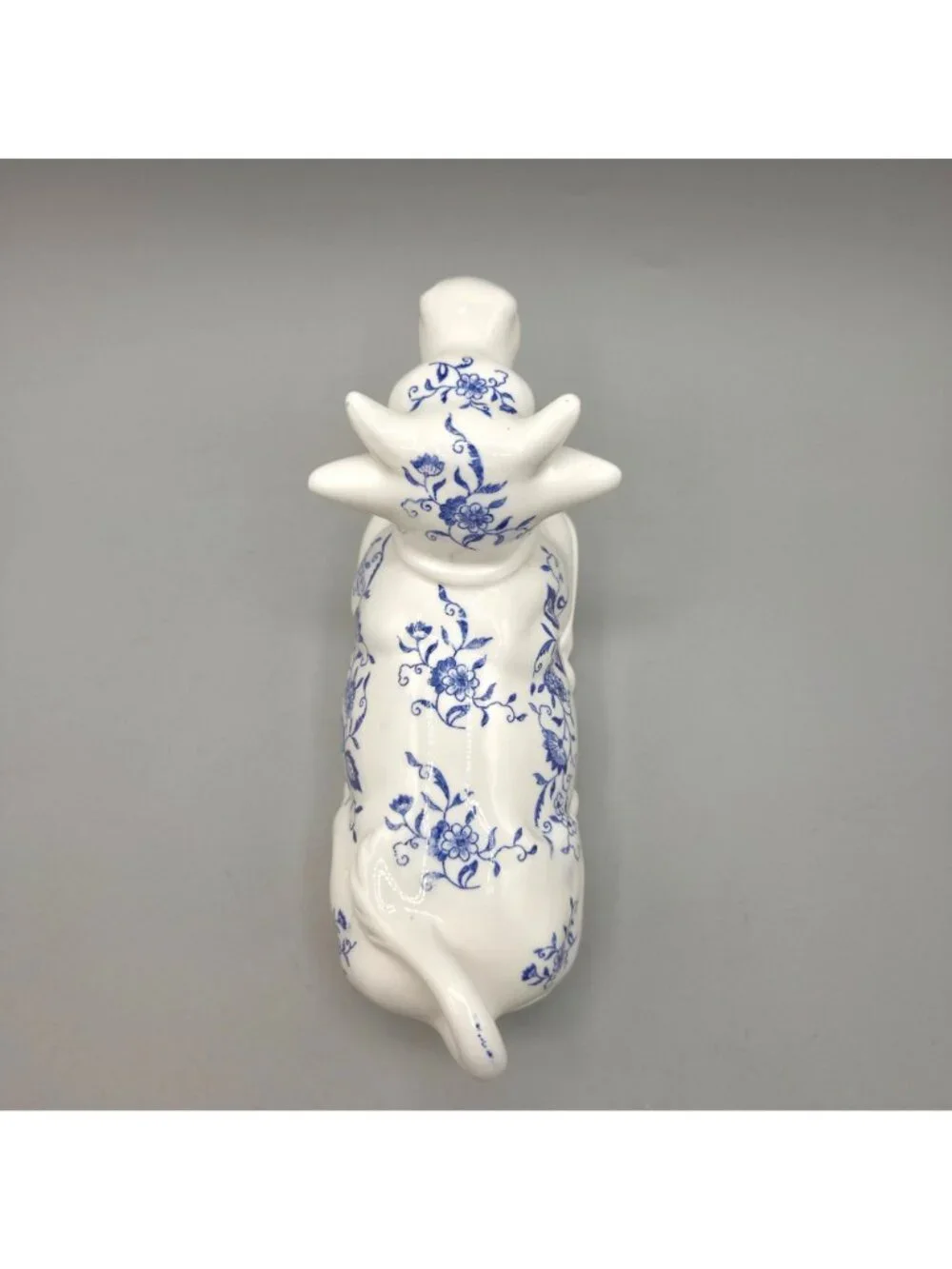 Vintage Art Line Japan Blue Onion Cow Butter Dish Covered Ceramic